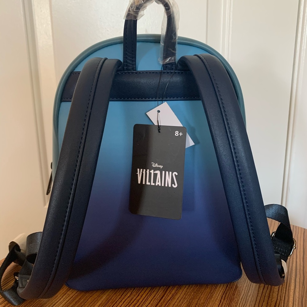 Loungefly Disney villains Mini Backpack NWT - Picture 2 of 6
